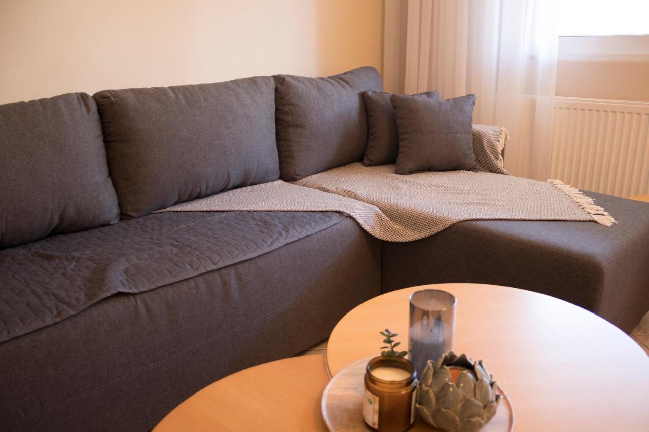 Silene Luxury Apartment Néa Péramos Bagian luar foto